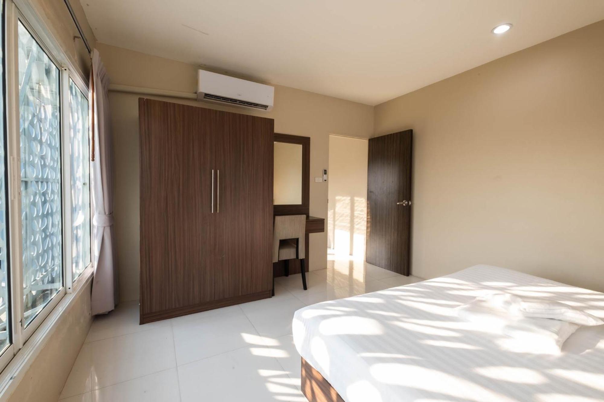 Khao Rang Place Phuket Eksteriør billede