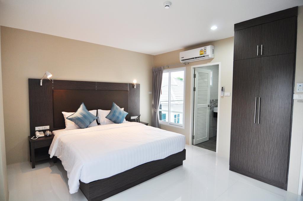 Khao Rang Place Phuket Eksteriør billede