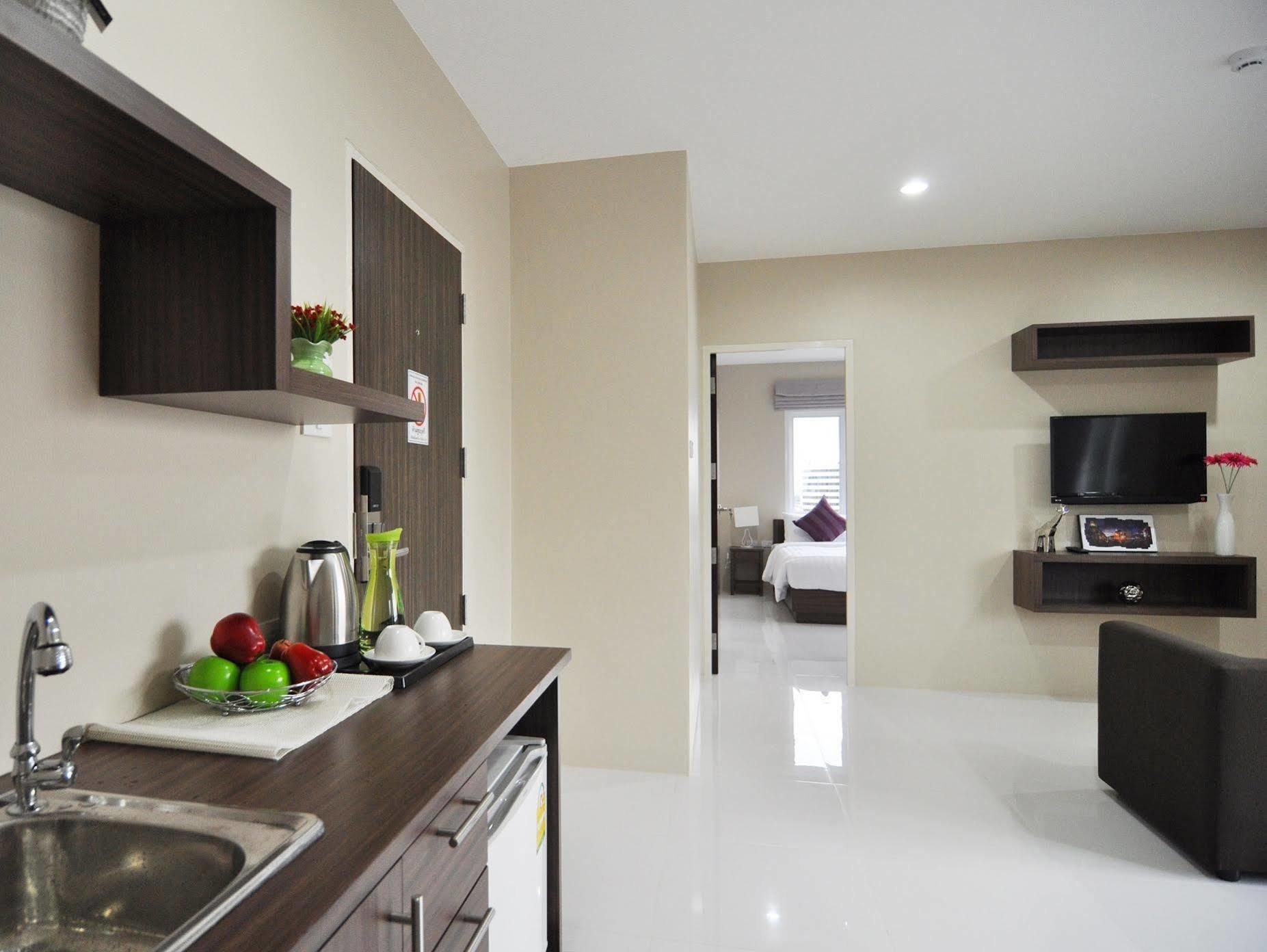 Khao Rang Place Phuket Eksteriør billede
